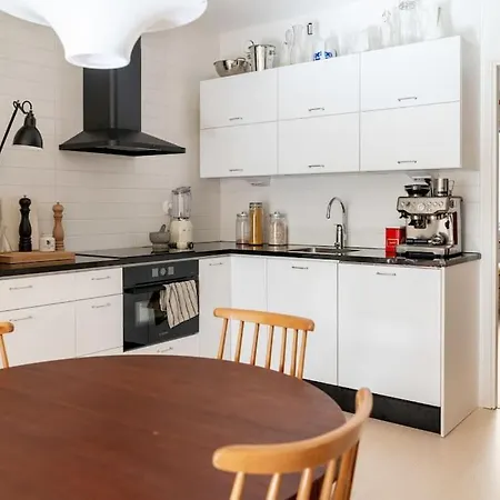 Roost Pietarinkatu Huoneisto